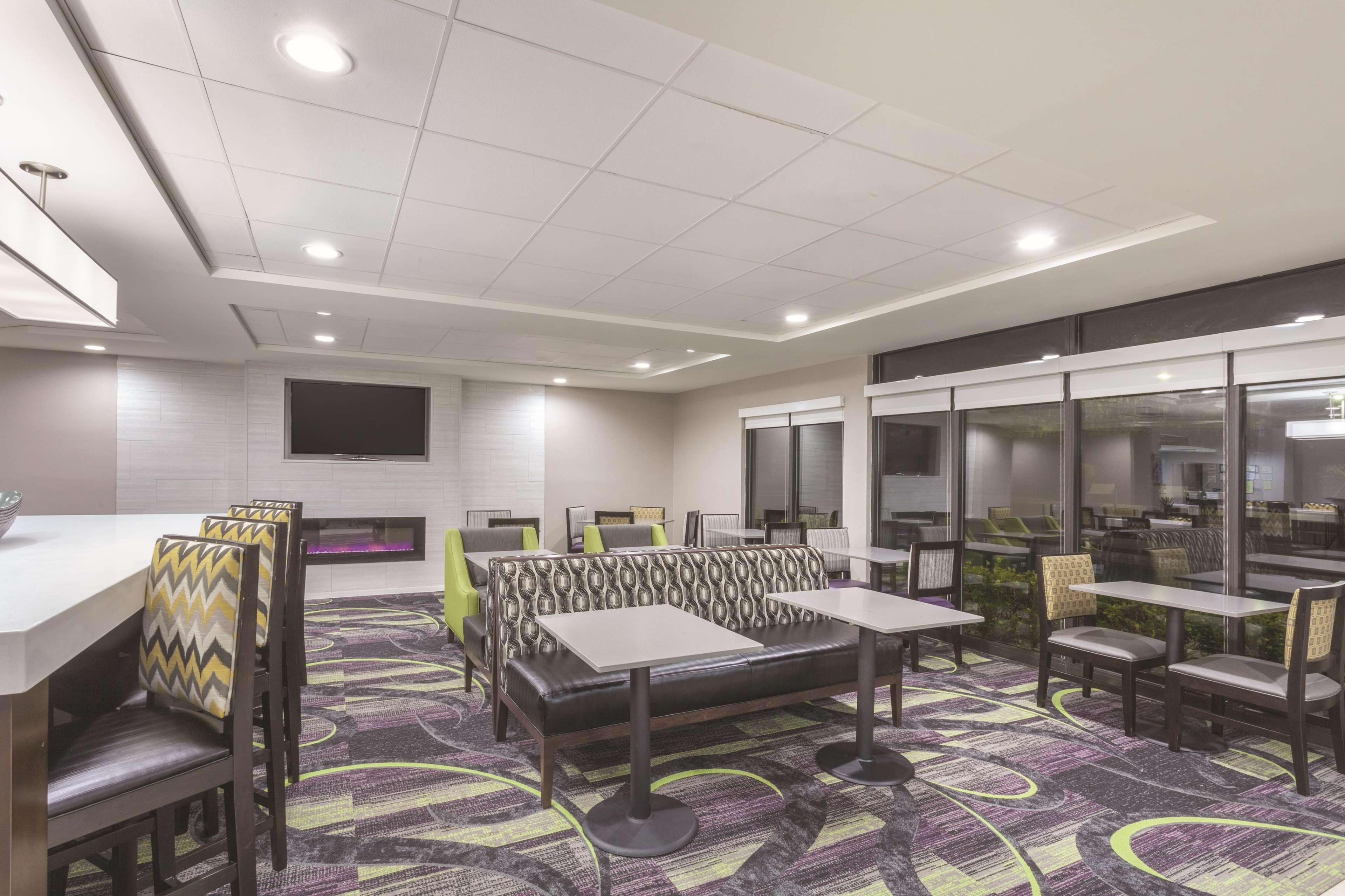 Hotel La Quinta By Wyndham Columbus North Extérieur photo